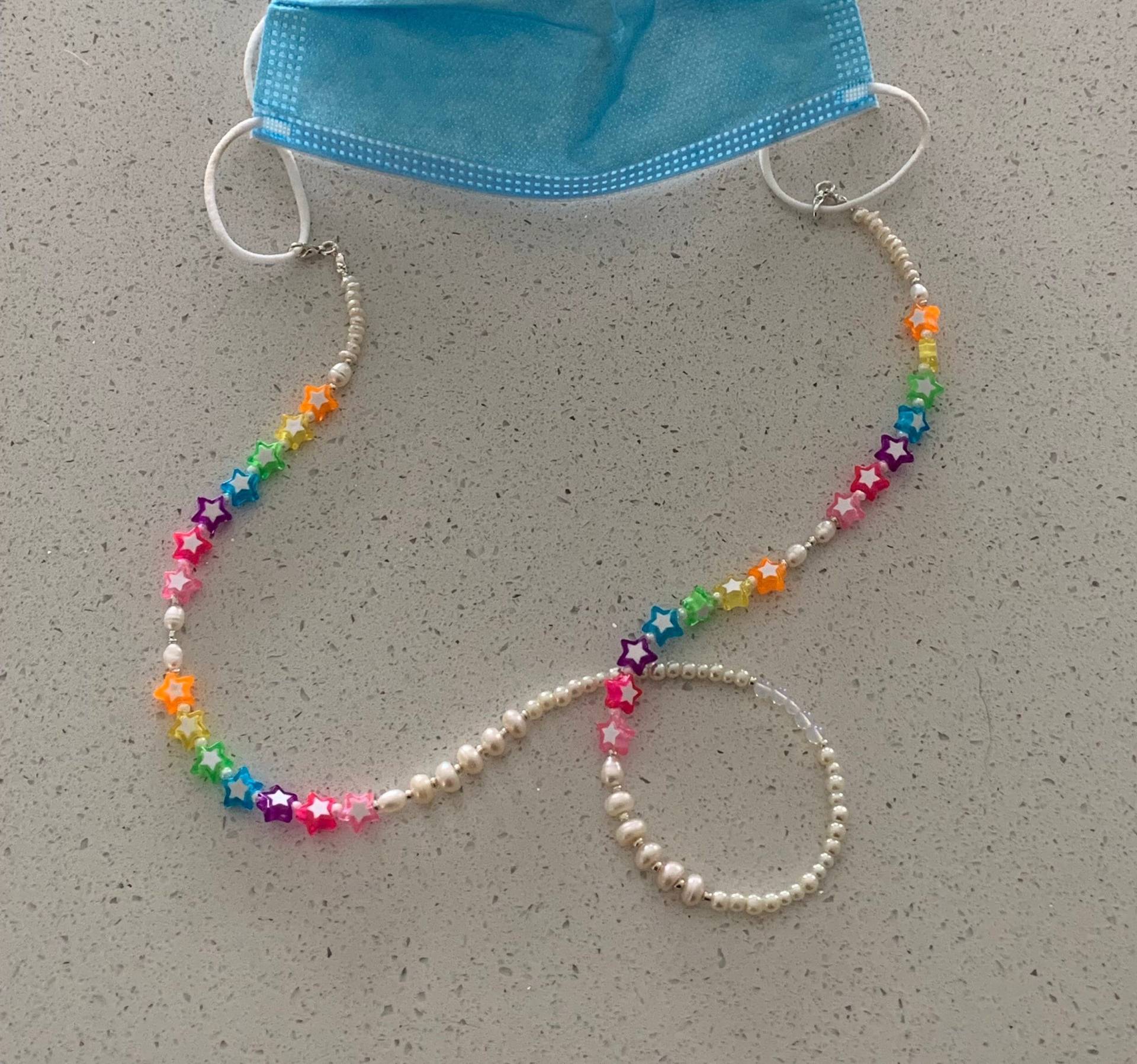 Regenbogen-Galaxie-Maskenband/Mondstein-Kristallperlen Perlen Sterne Süßes Maskenzubehör von Etsy - AllGlitterandPearls