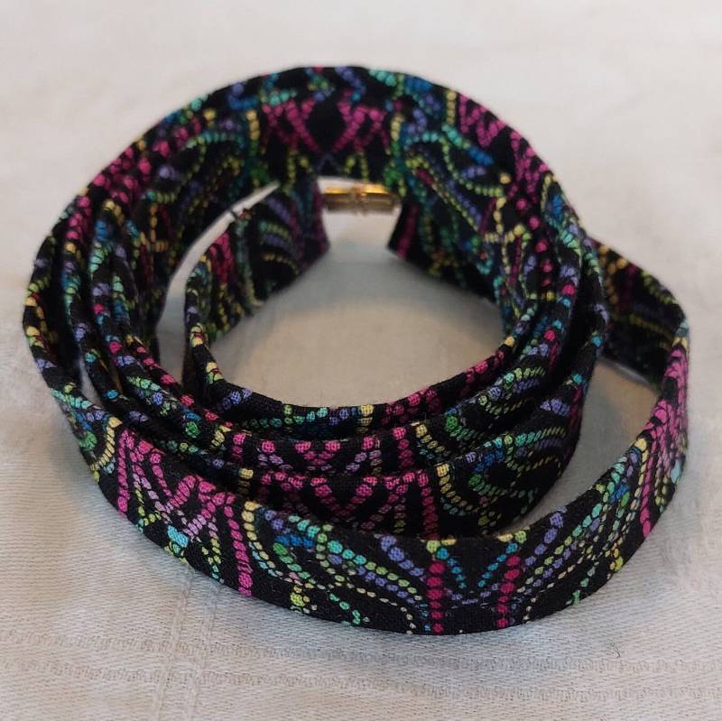 Wickelarmband Baumwollstoff Verschiedene Farben Armband, Textilschmuck Boho von Etsy - AndreaNaehtShop