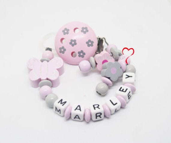 Schnullerkette Mit Namen Mädchen Personalisiert Blümchen Rosa Geburt Taufe Babygeschenk Babyparty von Etsy - AnniLieblingsstuecke