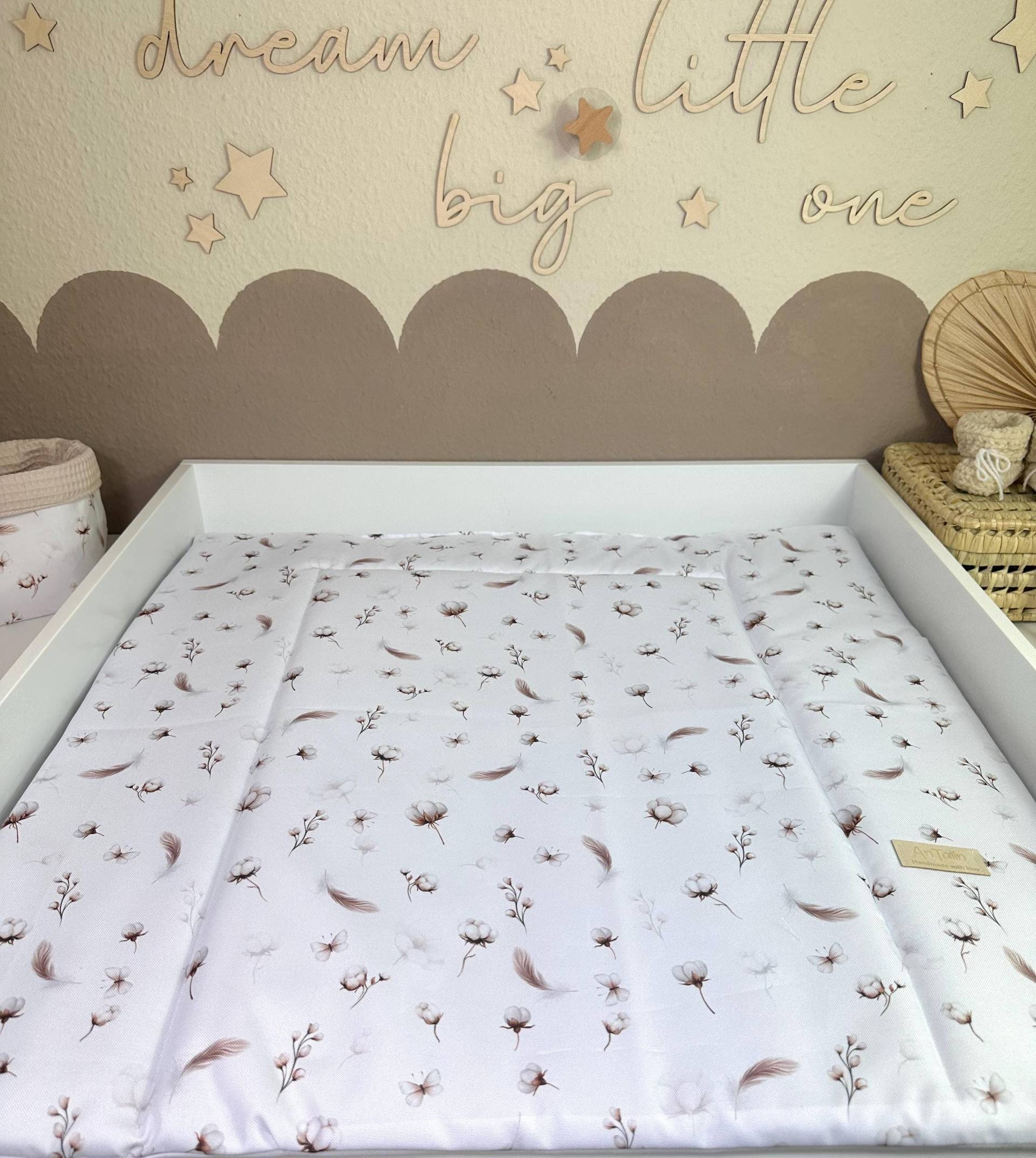 Wasserabweisende Wickelunterlage Wickelauflage Cotton Flowers Wasserabweisende Wickelunterlage Wickelauflage Cotton Flowers von Etsy - Antalin