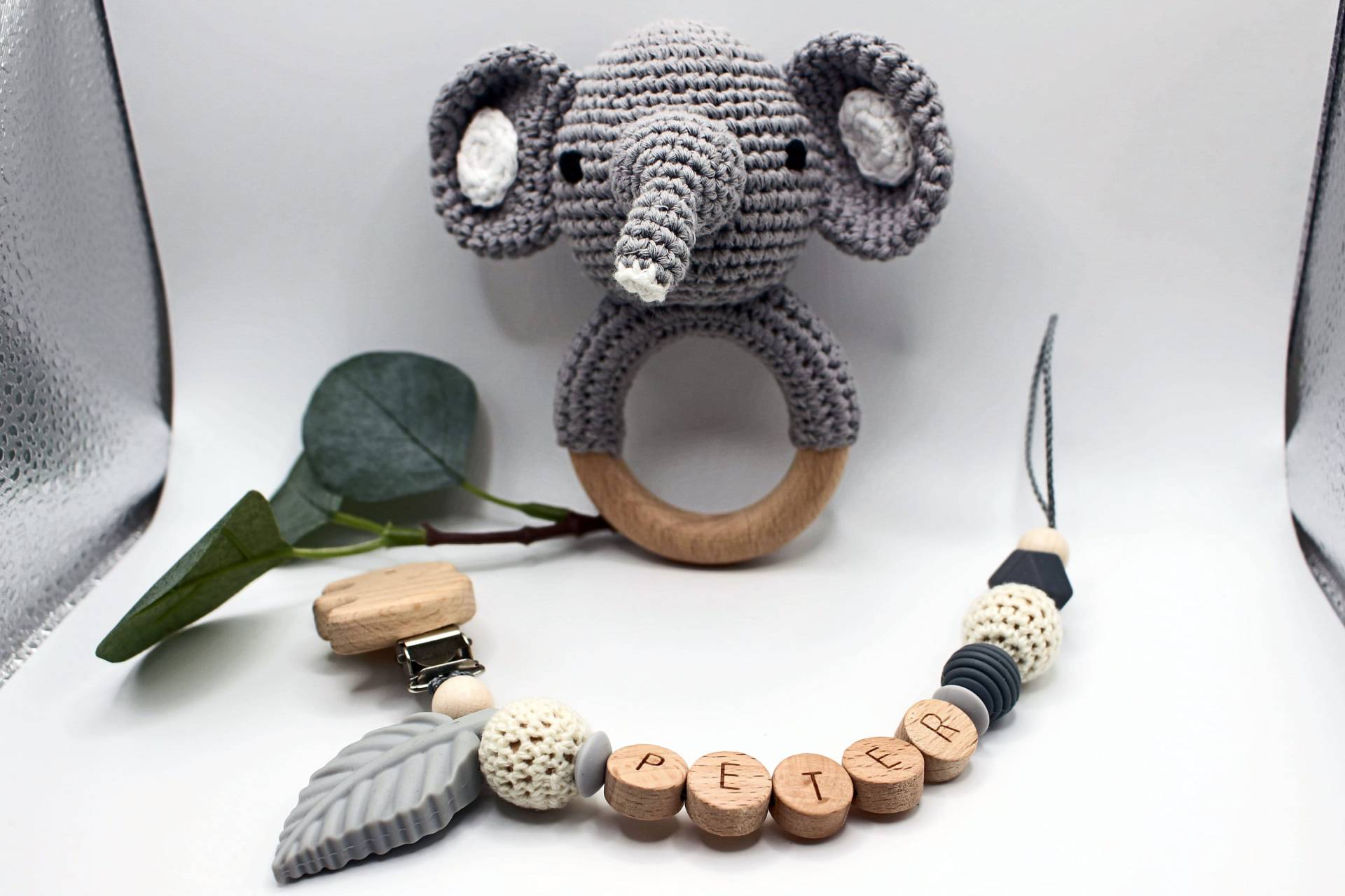 Schnullerkette Und Rassel Elefant, Personalisierbar, Geschenkset Elefant Schnullerkette Und Rassel Elefant, Personalisierbar, Geschenkset Elefant von Etsy - ArtPearlBaby