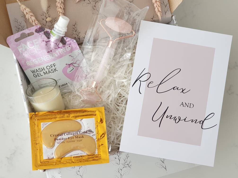 Pamper Hamper, Entspannungsgeschenk Für Sie, Home Spa, Geschenke, Geschenkbox von Etsy - AyvaandCo