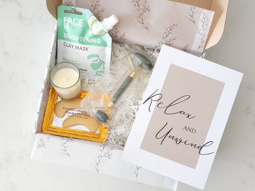 Pamper Hamper, Geschenkbox, Entspannungsgeschenk Für Sie, Geschenke, Home Spa von Etsy - AyvaandCo