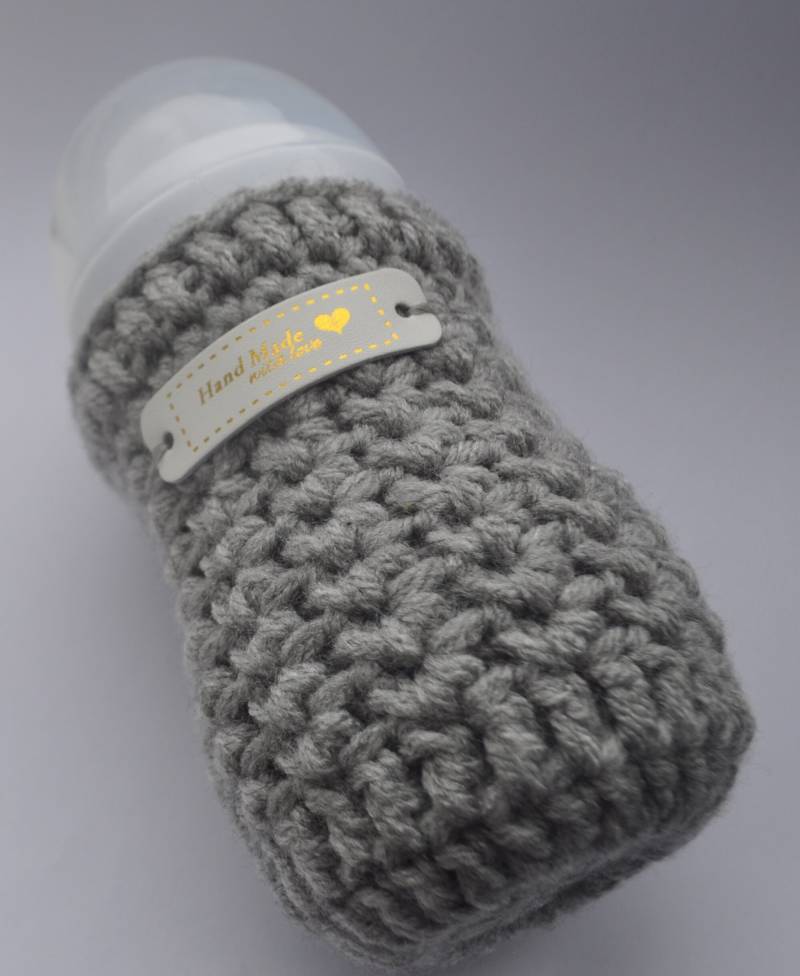 Grauer Handgehäkelter Babyflaschenwärmer-Isolator, Gehäkelte Flasche Gemütlich, Begrenzte Ausgabe Einzigartiges Geschenk Bereit Zum Schiff von Etsy - BBKits