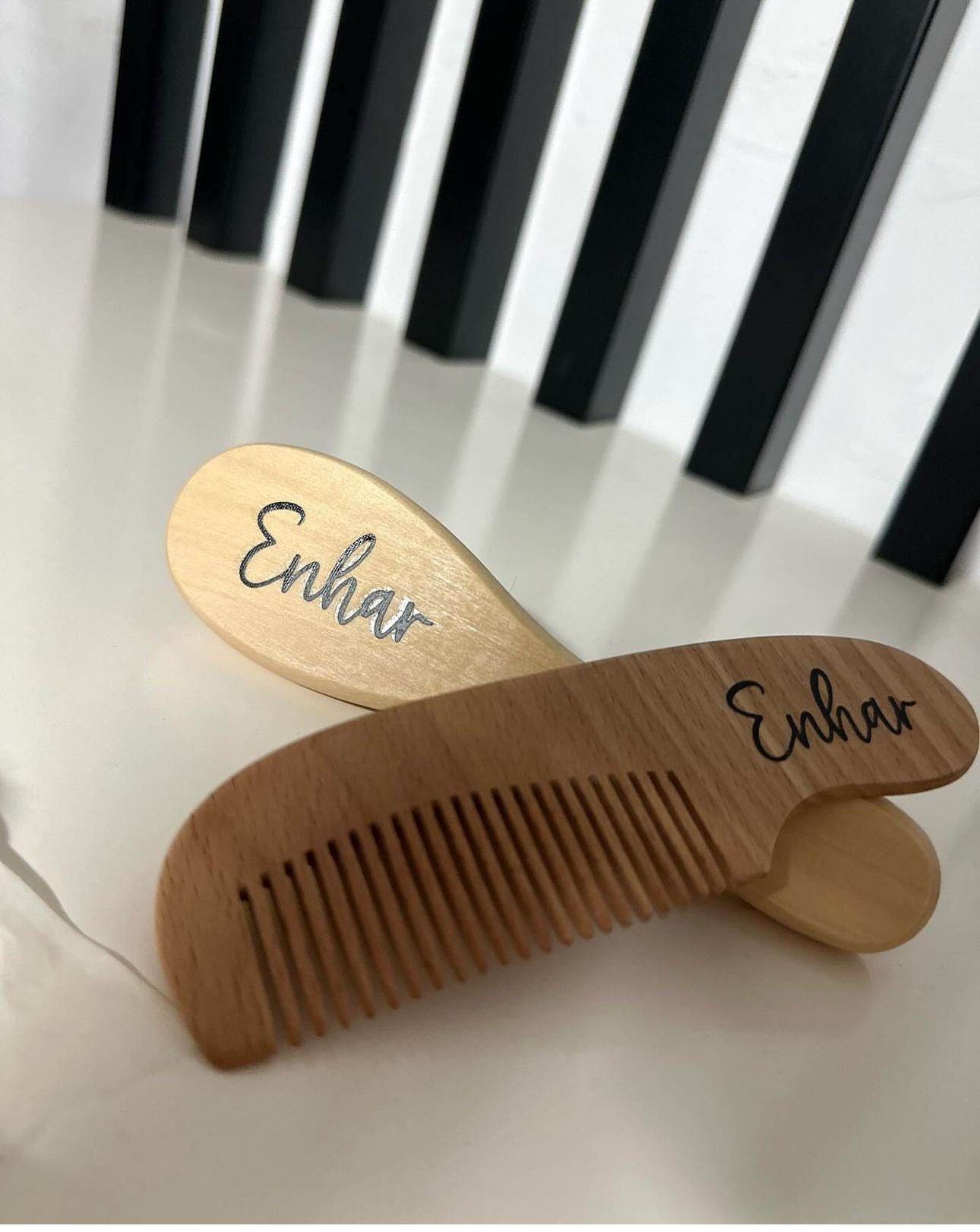 Personalisierte Baby-Haarbürsten Set Aus Holz Perfektes Geburtstagsgeschenk von Etsy - BKPRESENTSSHOP