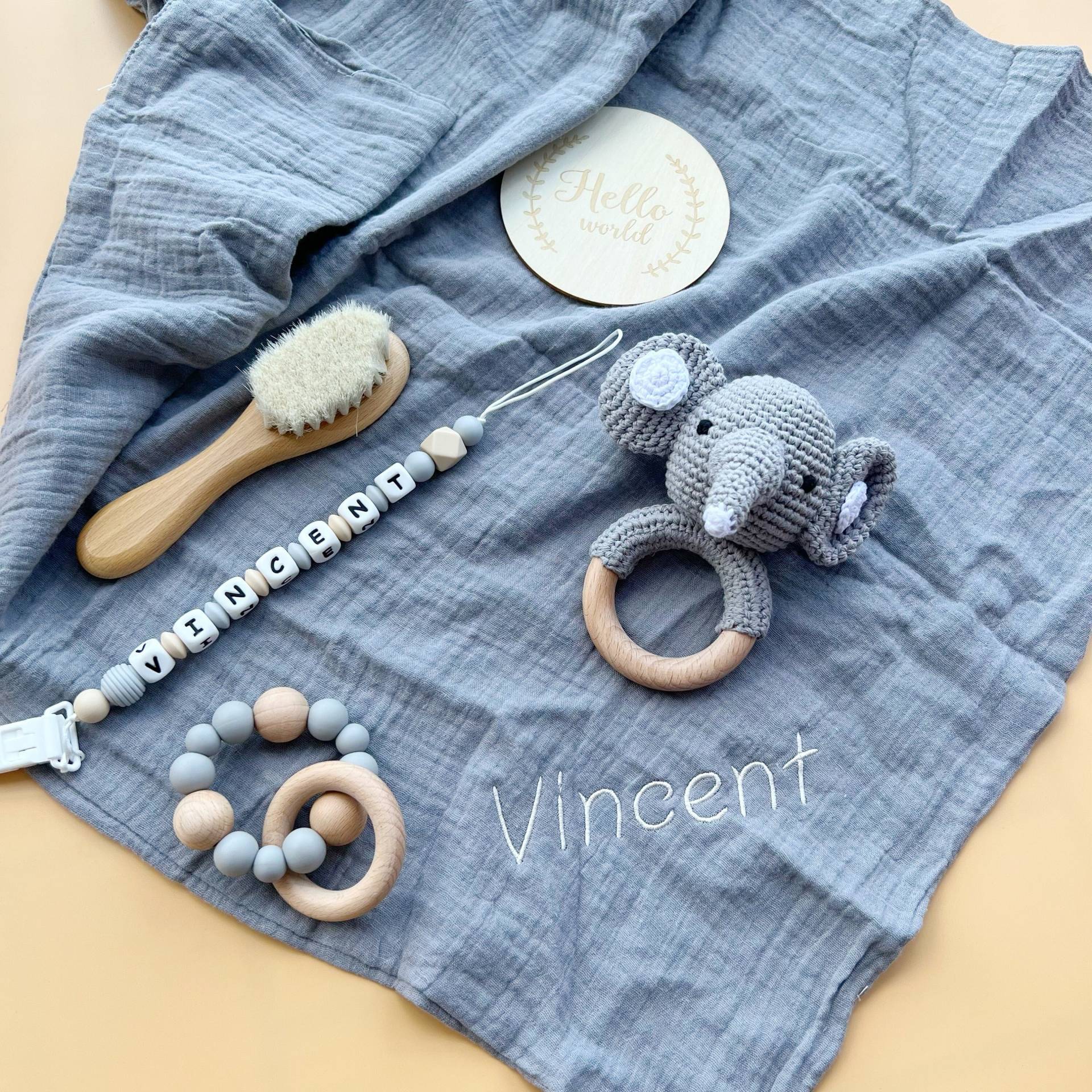 Personalisierte Baby Jungen Geschenk | Benutzerdefinierte Set Neue Geschenkbox Neugeborenen Baby-Dusche-Geschenk Baby-Mädchen-Geschenk Personalisiert von Etsy - BabyMiWorld