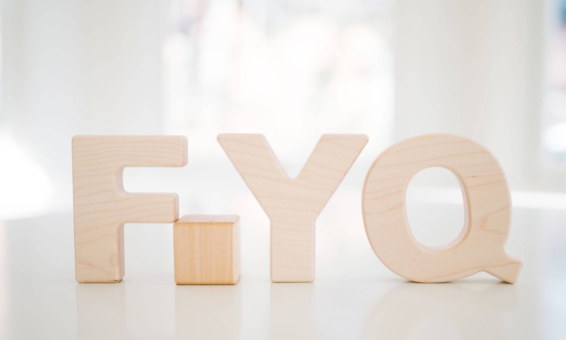 Bio Holz Buchstaben Spielzeug Montessori Alphabet Greifling Bio Holz Buchstaben Spielzeug Montessori Alphabet Greifling von Etsy - BannorToys