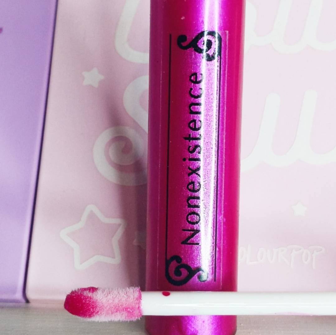 Magenta Feuchtigkeitsspendender Lipgloss in "Nicht-Existenz" | 18 Einzigartige Geschmacksrichtungen Verfügbar von Etsy - BasicWitchBeauty