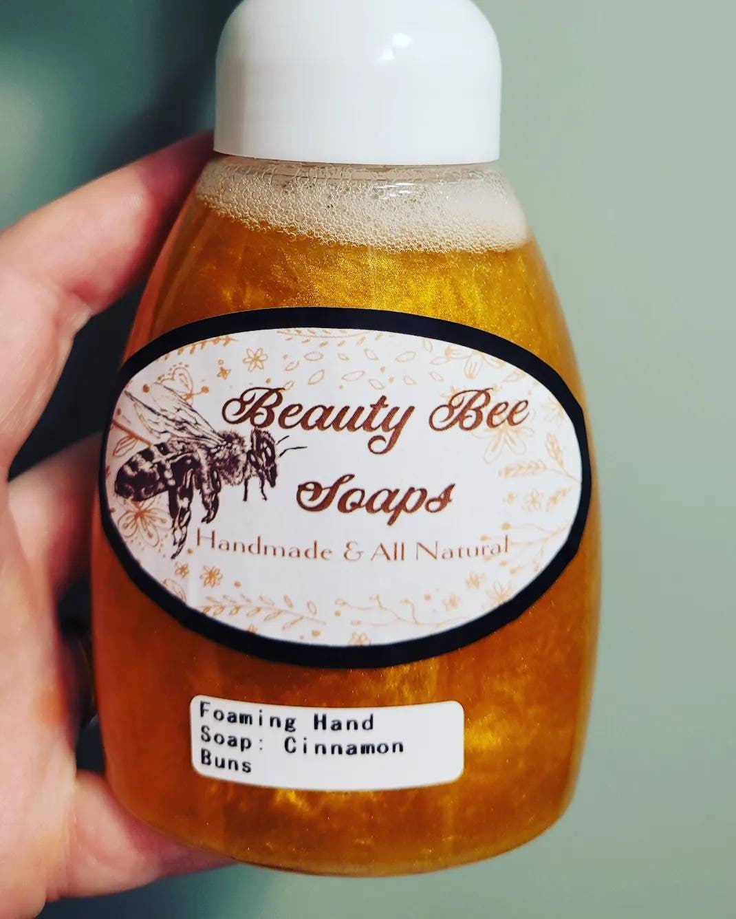 Zimtschnecken Schäumende Handseife von Etsy - BeautyBeeSoap