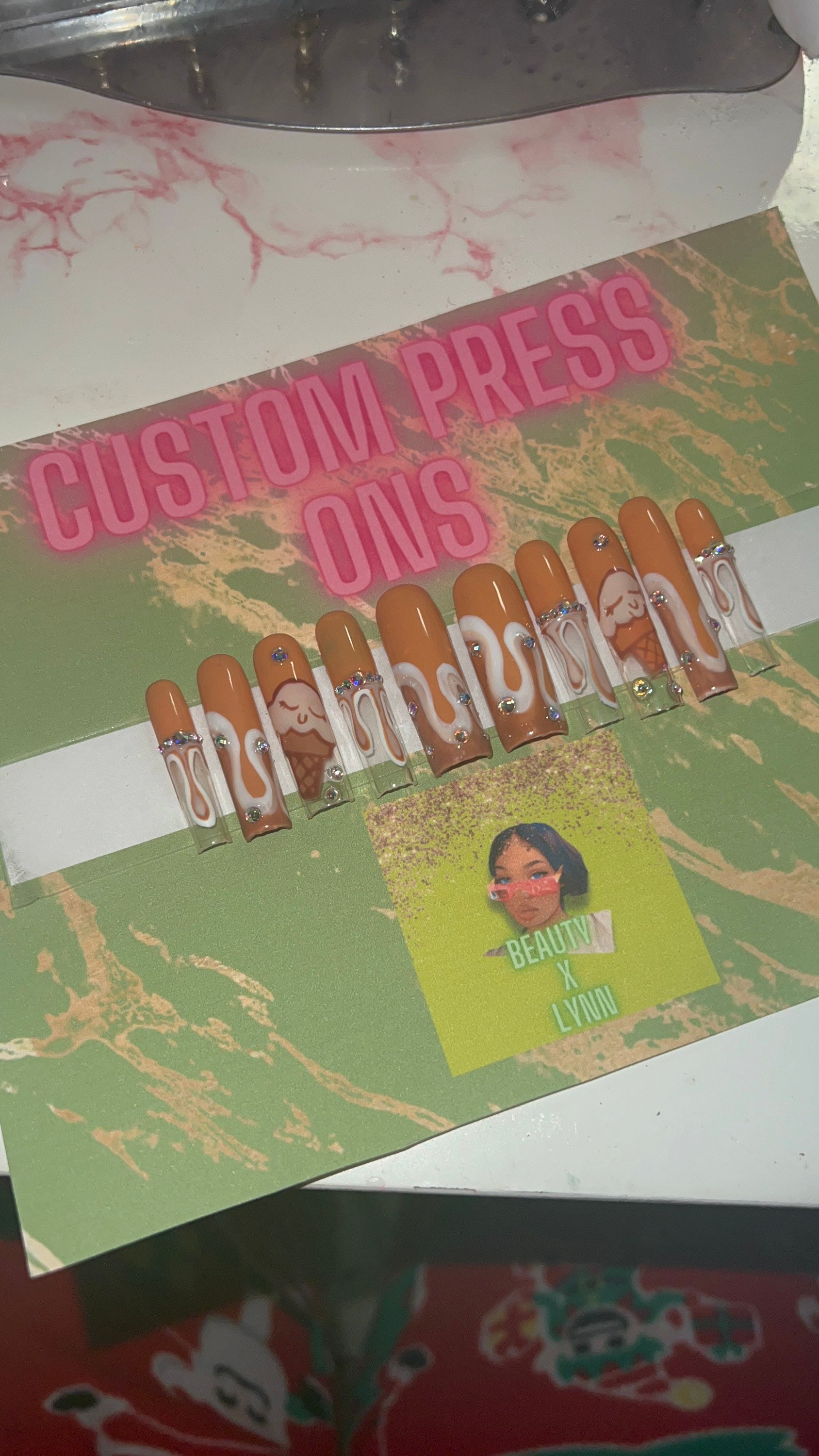 Custom Long Square Press Ons von Etsy - BeautyXLynn