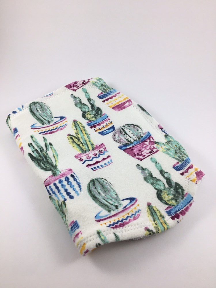 Personalisierte Kaktus Spucktuch, Baby Baby-Dusche-Geschenk, Baby-Geschenk, Mädchen, Jungen, Baby-Initialen Personalisierte Kaktus Spucktuch, Baby Baby-Dusche-Geschenk, Baby-Geschenk, Mädchen, Jungen, Baby-Initialen von Etsy - BeeKaiBaby