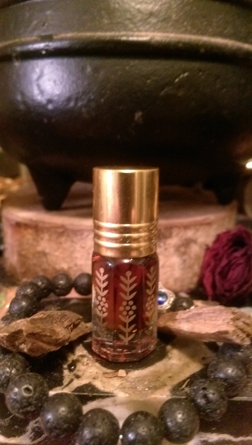 Agarwoodöl - Thailand Agarwoodöl - Thailand von Etsy - Berryzflow