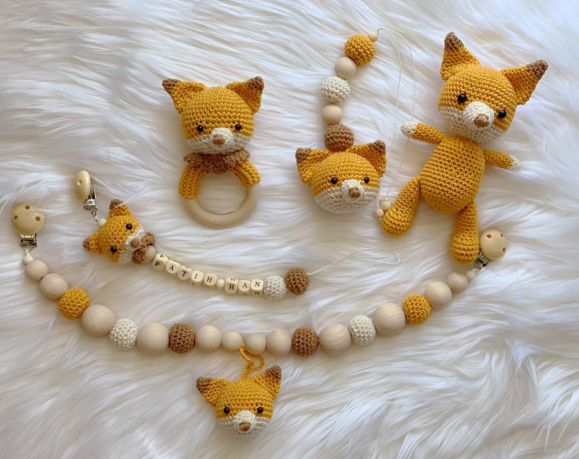 Baby Geschenk Häkel Set Amigurumi Schnullerhalter Schnullerclip Schnullerkette Kinderwagenkette Fuchs von Etsy - BestLovelythings