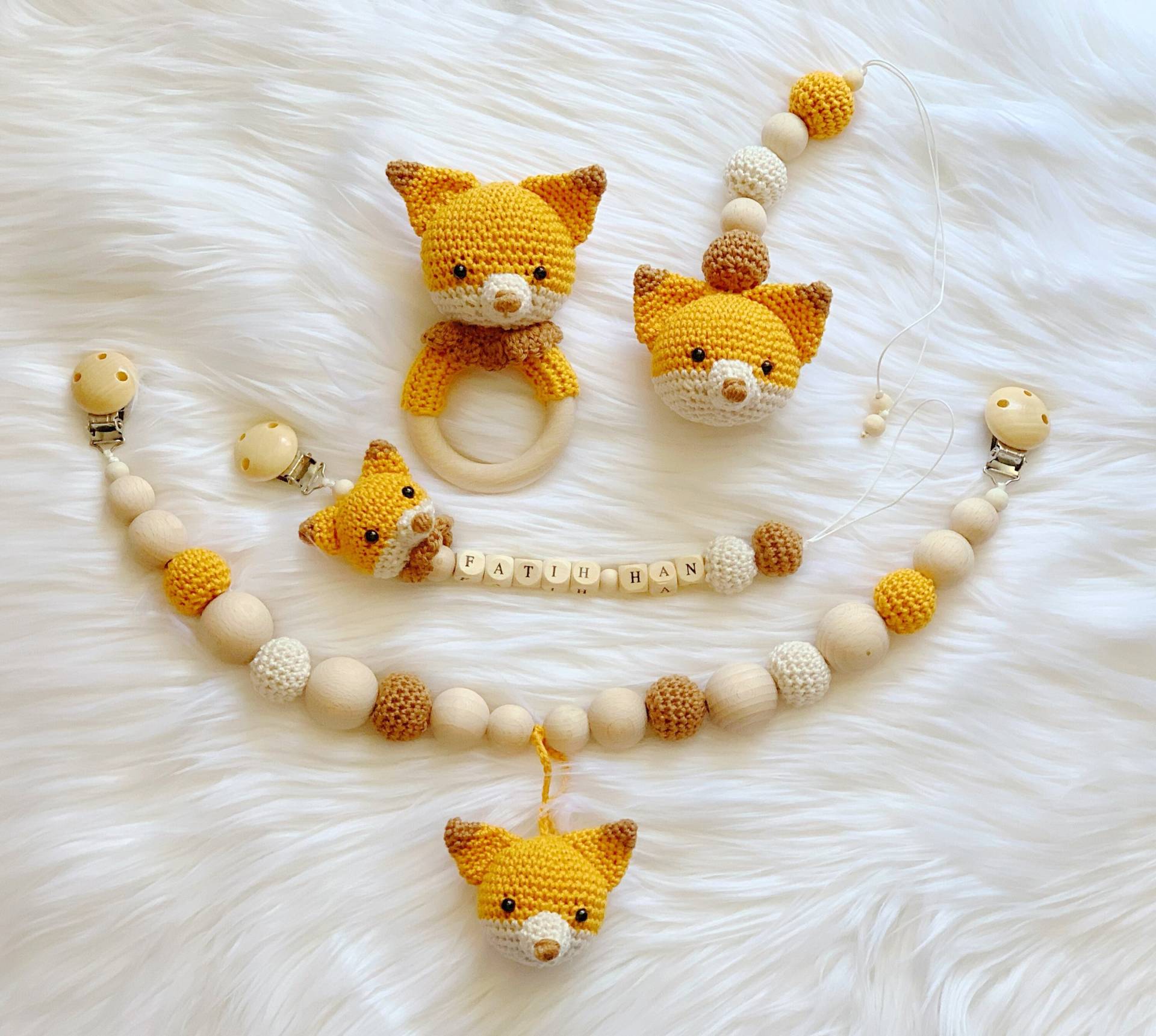 Baby Geschenk Häkel Set Amigurumi Schnullerhalter Schnullerclip Schnullerkette Kinderwagenkette Fuchs Baby Geschenk Häkel Set Amigurumi Schnullerhalter Schnullerclip Schnullerkette Kinderwagenkette Fuchs von Etsy - BestLovelythings