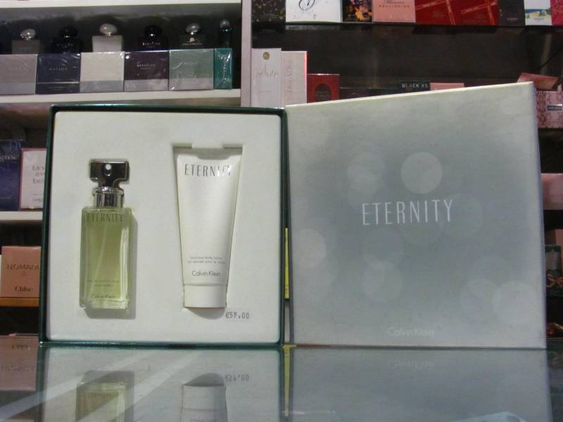 Eternity For Woman Calvin Klein - Set Eau De Parfum 50Ml Spray + Body Lotion 100Ml Vintage Sehr Selten von Etsy - BettiVintagePerfumes