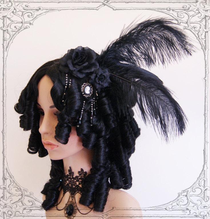 Barocke Perücke | Goth, Rokoko, Vampir, Schwarz, Marie Antoinette, Kopfschmuck von Etsy - BlackUnicornShop