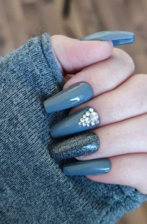 Press On Nails Gelnägel. Künstliche Nägel Handgefertigt Ballerina Grey von Etsy - Blackdiamontbynadine