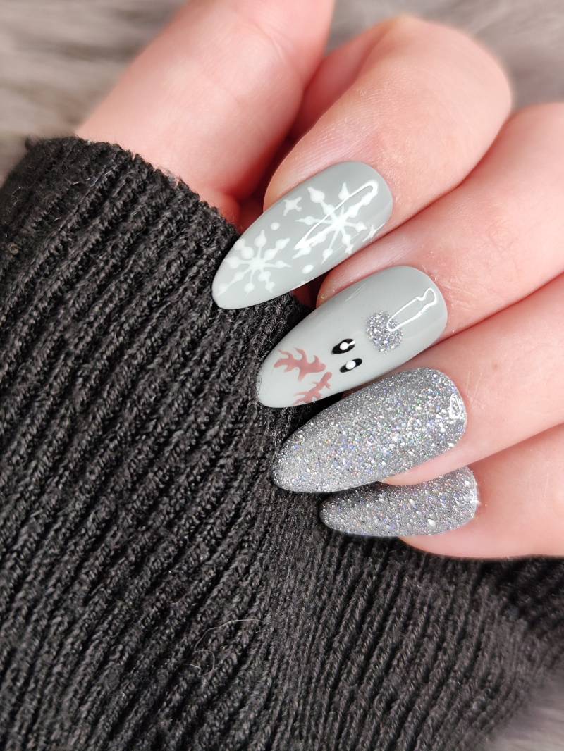 Press On Nails Gelnägel. Künstliche Nägel Handgefertigt Mandel , , Winterwonder "' von Etsy - Blackdiamontbynadine