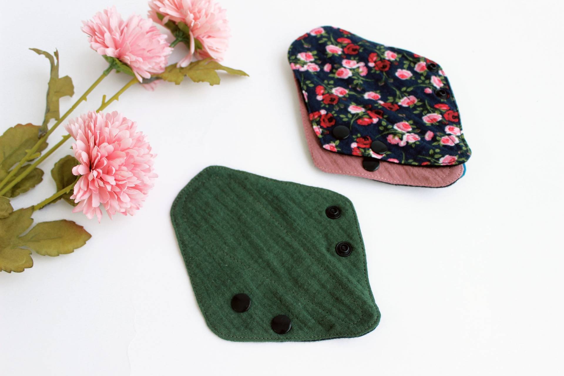 Bio Thong Slipeinlage, Kleine Baumwolle Stoffpads Für Den Täglichen Gebrauch, Extradünne, Atmungsaktive Stoffpads, Zero Waste Frauen Geschenk von Etsy - BloomPads