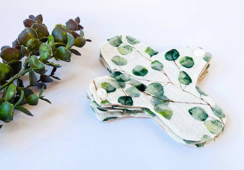 Dünnes Slipeinlagen-Set Für Den Täglichen Gebrauch, Wiederverwendbare Damenbinden, Bio-Baumwolltuchpads, Kleine Slipeinlagen, Zero Waste Geschenk von Etsy - BloomPads