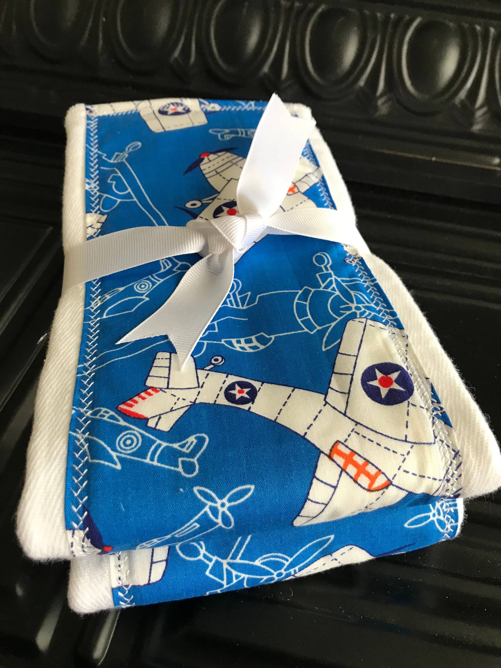 Baby Junge Spucktuch SetBaby-Dusche-GeschenkEinzigartiges Baby-Geschenk-Geschenk Für Neue Mutter, Abenteuer-Kinderzimmer, Reise-Kinderzimmer Baby Junge Spucktuch SetBaby-Dusche-GeschenkEinzigartiges Baby-Geschenk-Geschenk Für Neue Mutter, Abenteuer-Kinderzimmer, Reise-Kinderzimmer von Etsy - BlueSnowmanQuilts