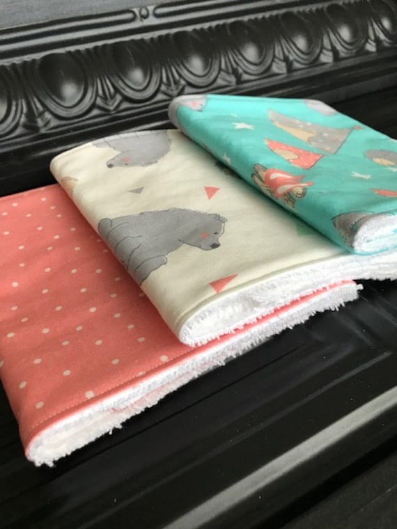 Baby Spucktücher 3Er Set, Geschenk, Petrol Shower, Koralle Kinderzimmer Dekor, Neugeborene Spucktücher, Lätzchen Und Spucktuch Baby Spucktücher 3Er Set, Geschenk, Petrol Shower, Koralle Kinderzimmer Dekor, Neugeborene Spucktücher, Lätzchen Und Spucktuch von Etsy - BlueSnowmanQuilts
