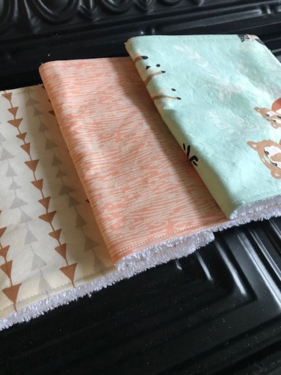 Woodland Baby Spucktücher 3Er Set, Spucktücher, Geschenk, Neugeborene Lätzchen Und Burping, Jungen Neues Baby, Erwartet Mama Woodland Baby Spucktücher 3Er Set, Spucktücher, Geschenk, Neugeborene Lätzchen Und Burping, Jungen Neues Baby, Erwartet Mama von Etsy - BlueSnowmanQuilts