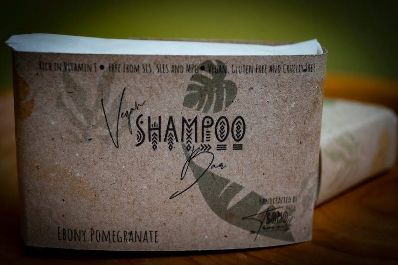 Handgemachte Vegane Haar/Dreadlock Shampoo Bar - Ebenholz Granatapfel von Etsy - BohoTrouvaille