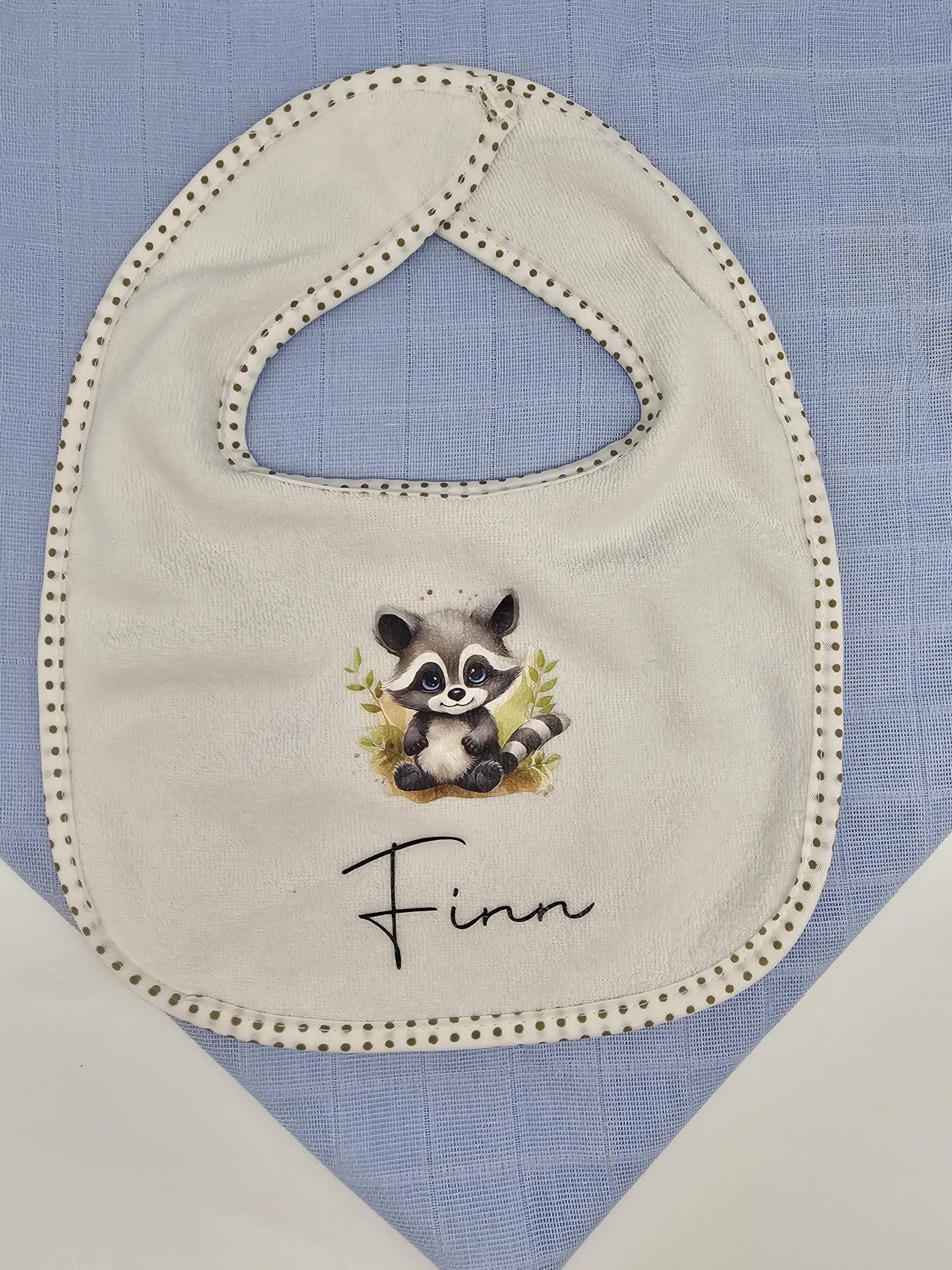 Personalisiertes Halstuch Tuch Spucktuch Sabberlatz Für Süsse Baby Aus Musselin von Etsy - BorntoPlotterWild