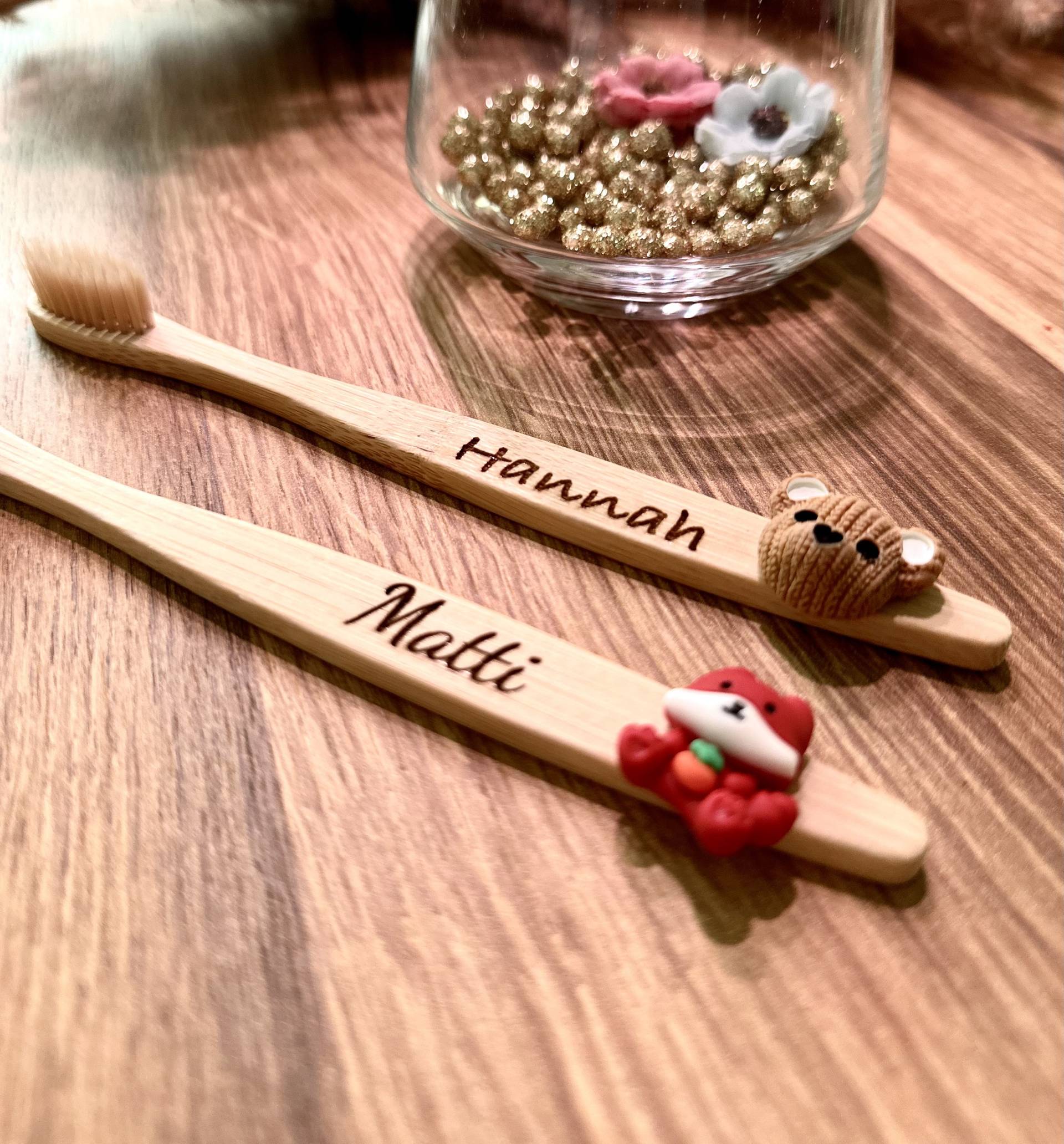 Zahnbürste Bambus Figuren Hygiene Personalisiert Gravur Tier Geschenk Gastgeschenk Kinder Zähneputzen Bamboo Zähne Weihnachten Holzbürste von Etsy - Boumaland