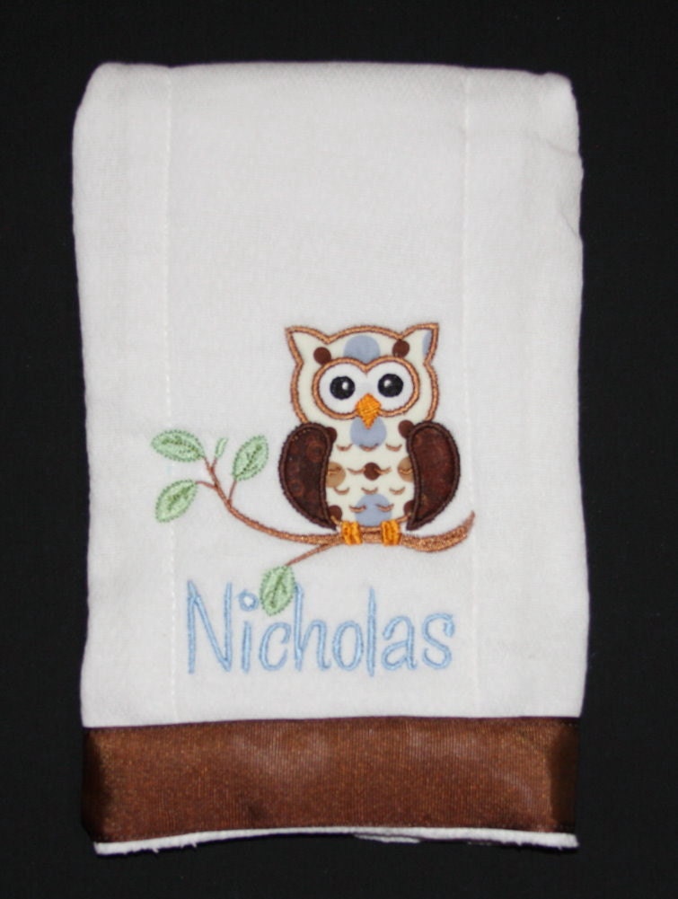 Benutzerdefinierte Applizierte Eule Spucktuch Benutzerdefinierte Applizierte Eule Spucktuch von Etsy - BoutiqfullyYours