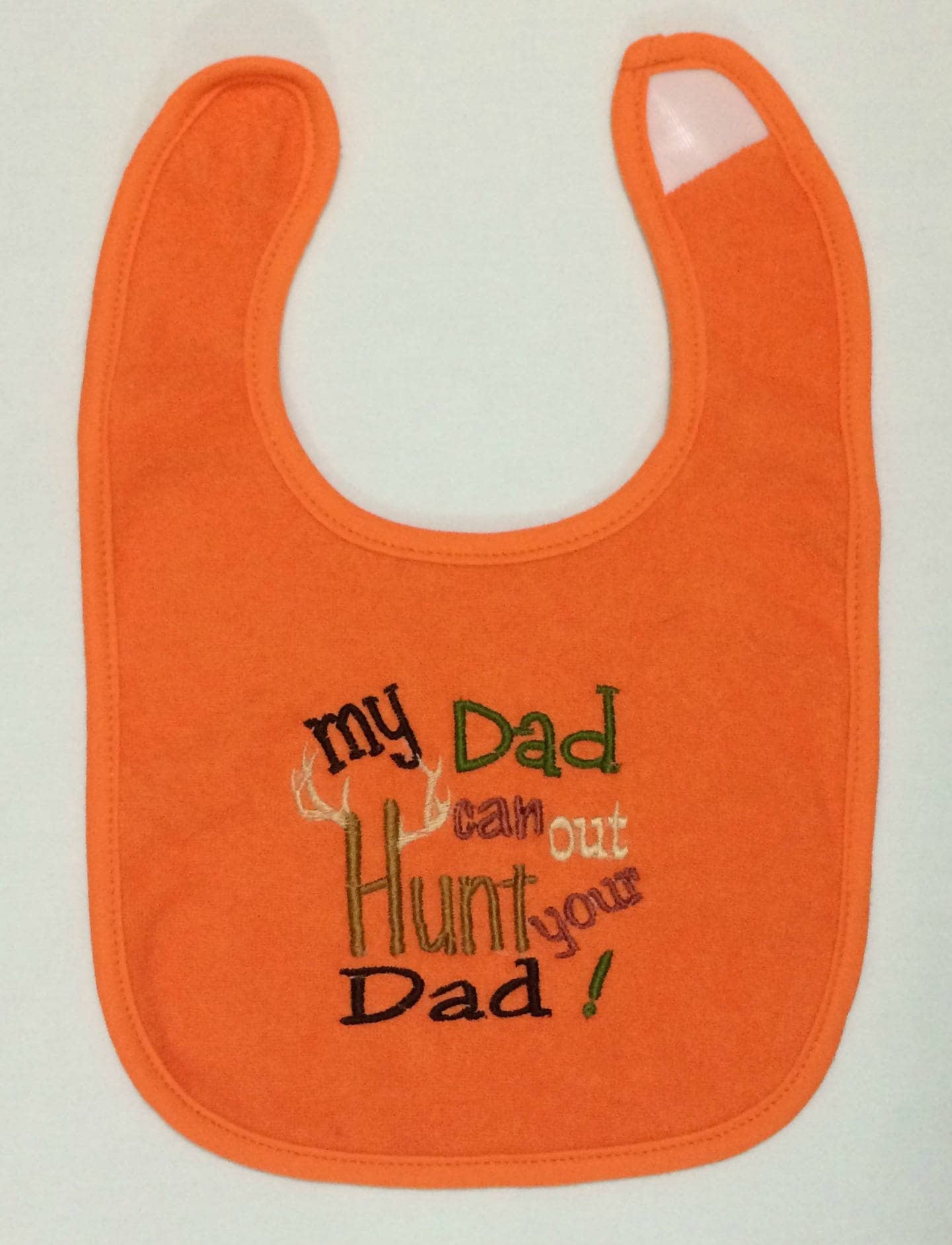 Mein Vater Kann Jagen Sie Ihren Benutzerdefinierte Bestickt Lätzchen Mein Vater Kann Jagen Sie Ihren Benutzerdefinierte Bestickt Lätzchen von Etsy - BoutiqfullyYours