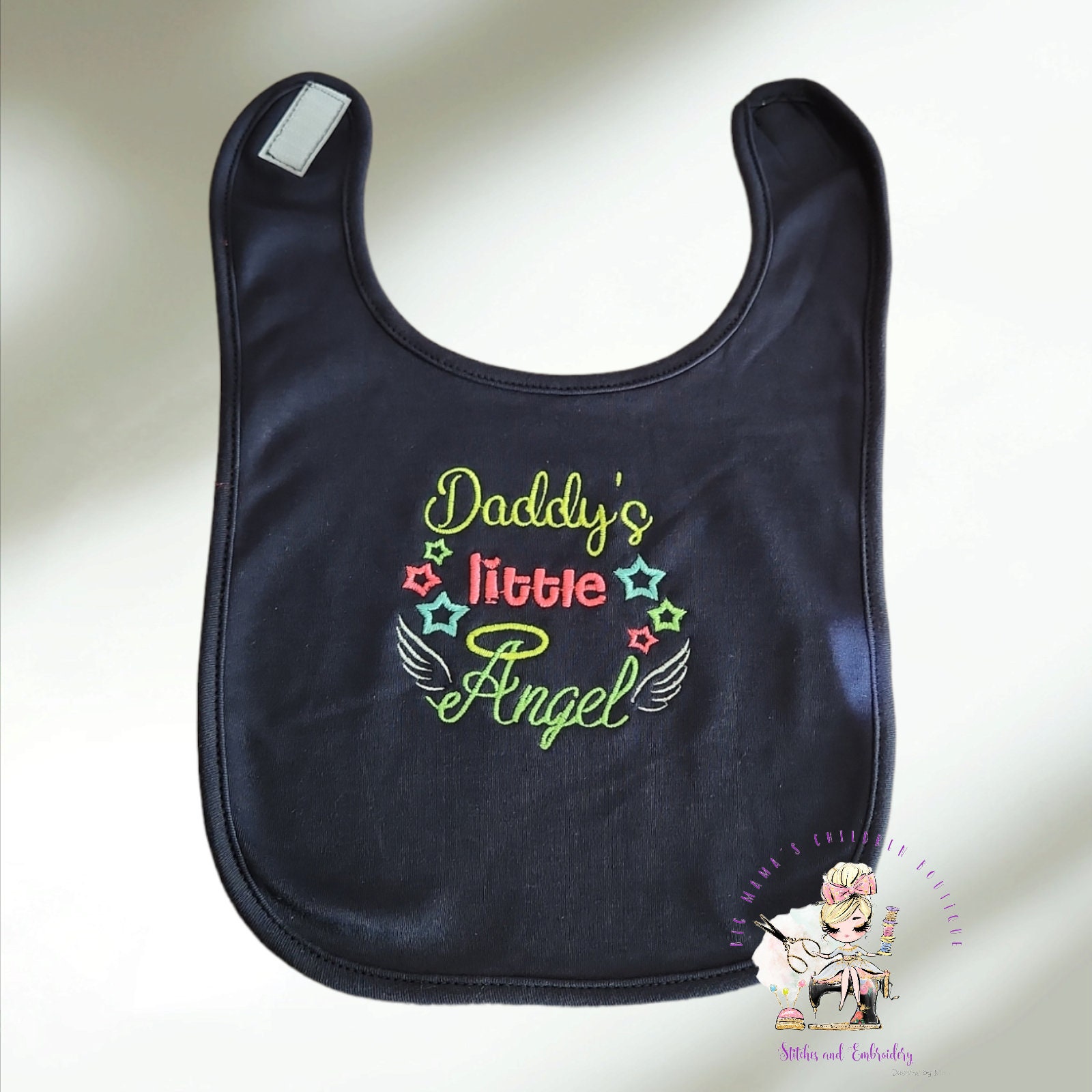 Babyhalstuch, Lätzchen| Baby-Lätzchen| Bio-Baumwolle |Baby Geschenk| Bestickt | Lätzchen| Spucktuch/Mommy - Daddys Angel Babyhalstuch, Lätzchen| Baby-Lätzchen| Bio-Baumwolle |Baby Geschenk| Bestickt | Lätzchen| Spucktuch/Mommy - Daddys Angel von Etsy - BoutiquebyBigMama