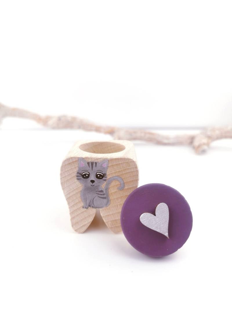 Personalisierte Zahndose Mit Süßer Katze Aus Holz Für Kinder Auf Wunsch Herz Ideal Zur Erinnerung Und Aufbewahrung Der Milchzähne von Etsy - BuntesBienchen