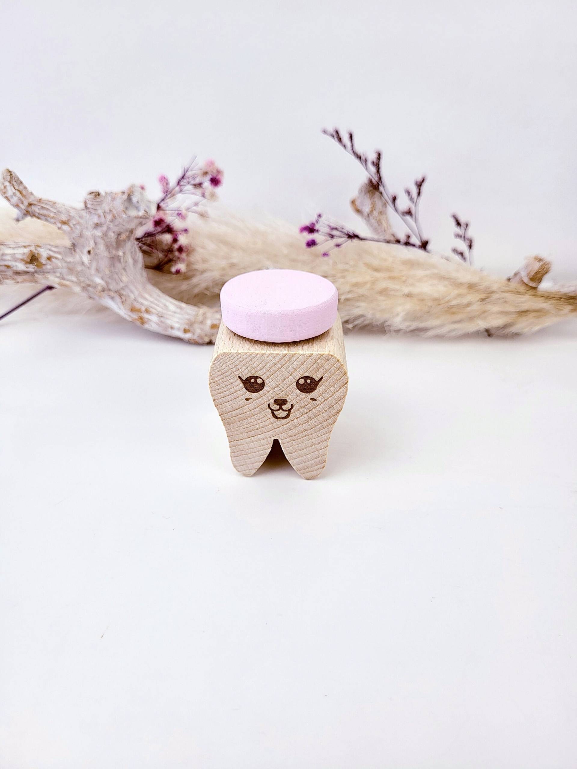 Zahndose Mit Süßem Lachenden Gesicht in Rosa Aus Holz Für Kinder Ideal Als Geschenk Von Der Zahnfee Zur Aufbewahrung Milchzähne von Etsy - BuntesBienchen