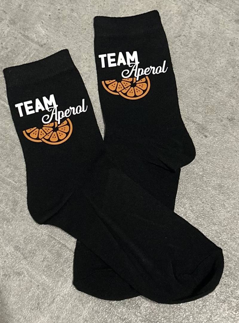 Socken „Team Aperol" von Etsy - CasaMiaDesignbyCC