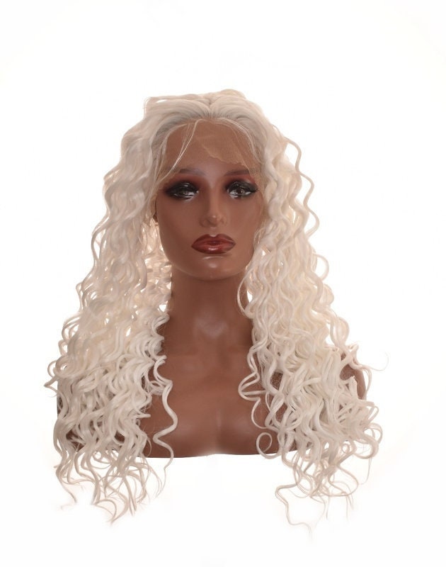 Weiße 24 Zoll Lange Wet Curly Lace Front Perücke. Deanerys Lagertha Storm Cosplay. 180 Dichte. Unisex von Etsy - CelebWigs