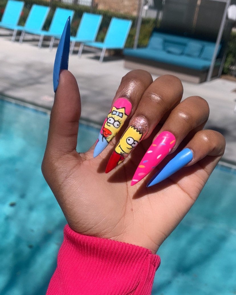 Die Simpsons Press On Nails von Etsy - ChicObsessionsStudio