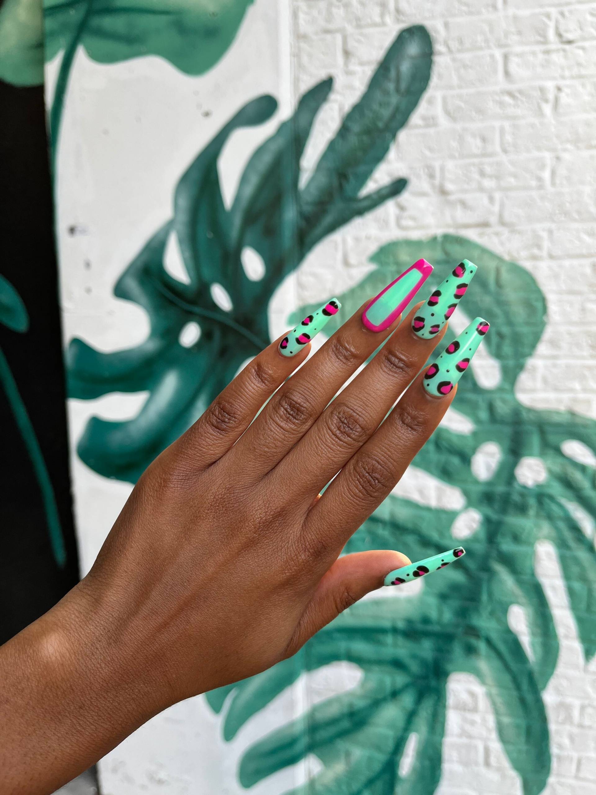 Wild Thang Press On Nails von Etsy - ChicObsessionsStudio