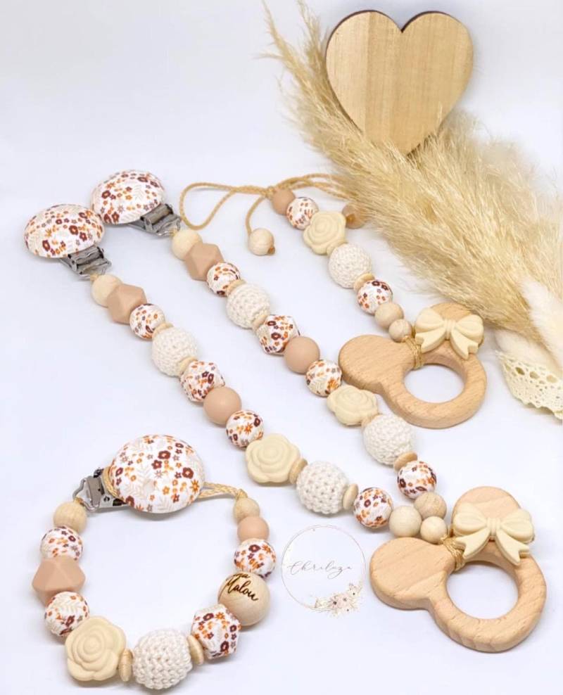 Schnullerkette Mit Name Kinderwagenkette Personalisiert Mädchen Maus Blumen Beige Gravur von Etsy - ChriluzaShop