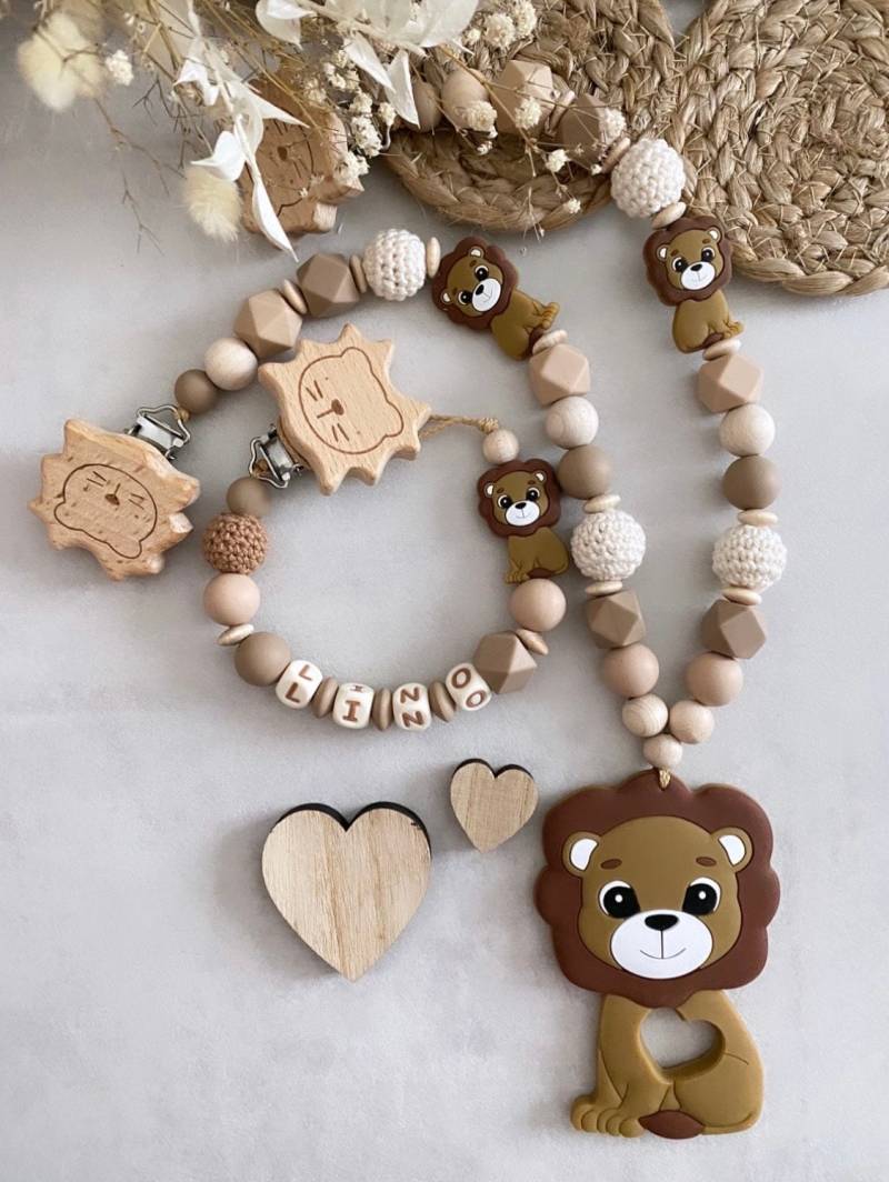 Schnullerkette Mit Namen Kinderwagenkette Personalisiertes Set Junge Löwe Silikon Holz Geschenkset von Etsy - ChriluzaShop