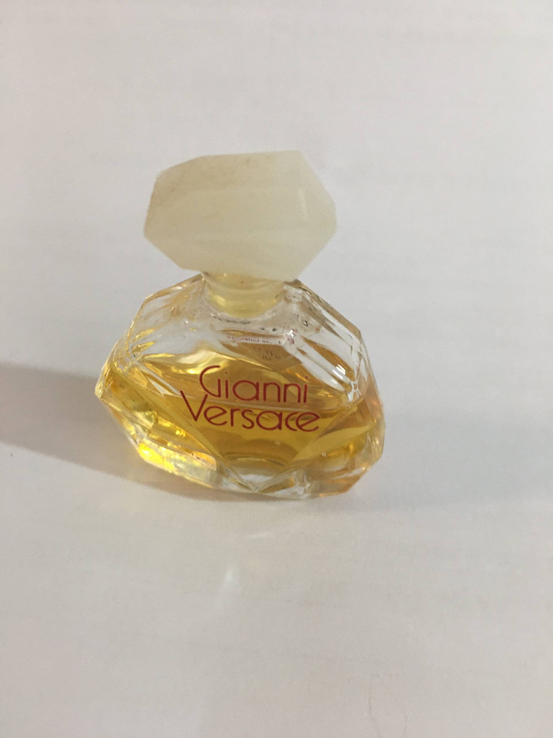 Gianni Versace Eau De Toilette Vintage Miniatur Parfum von Etsy - Clothus