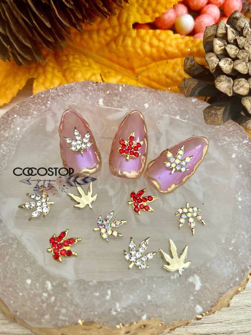 5/10 Stück Ahornblatt 3D Nagel Charms Herbst Nailart von Etsy - CocoStop