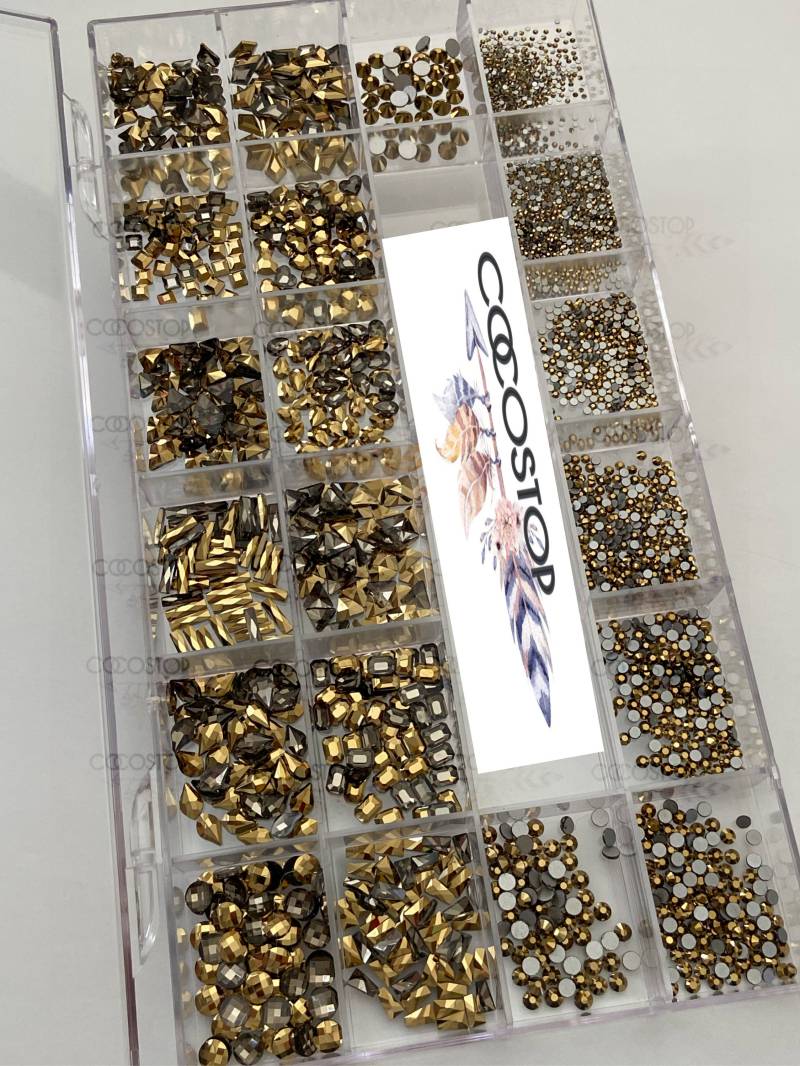 Gold Nagel Strass Box von Etsy - CocoStop