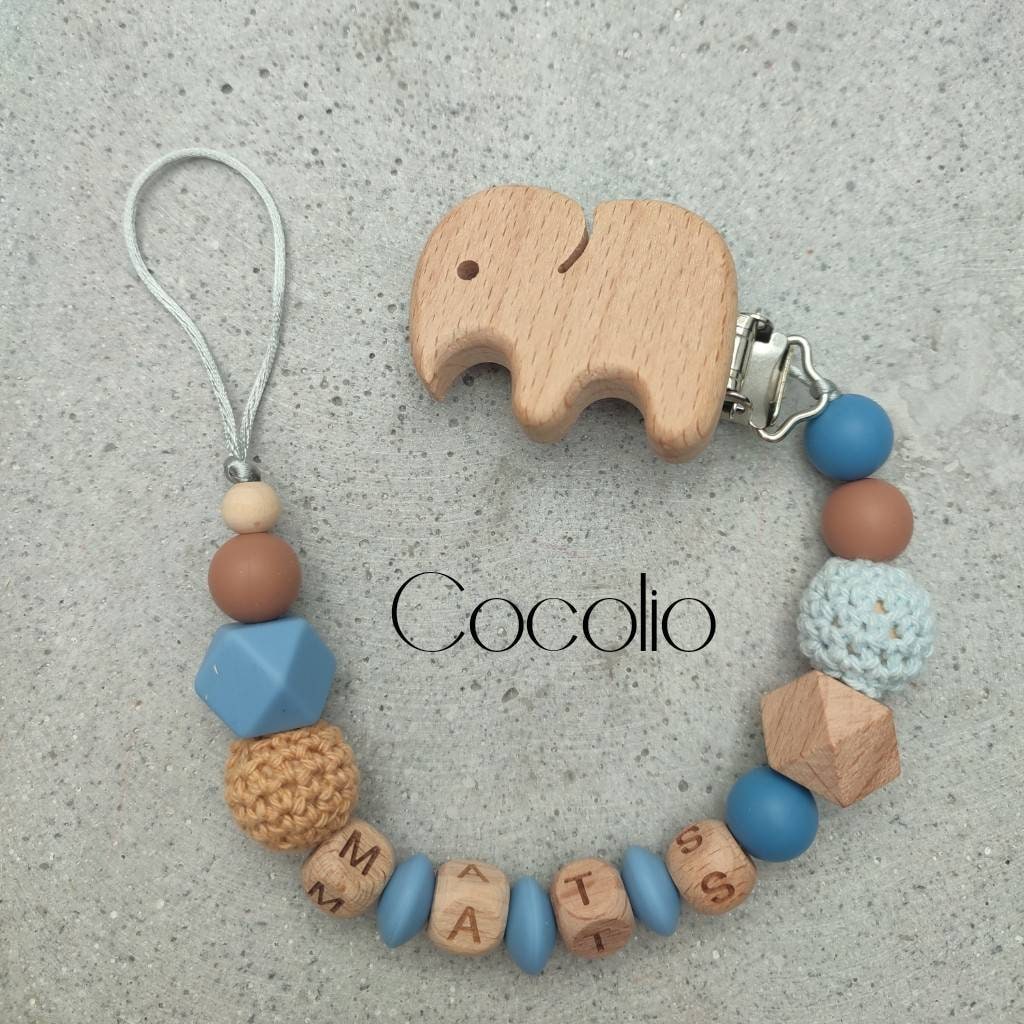 Schnullerkette Personalisiert Blau/Natur/Braun von Etsy - CocolioHandmade