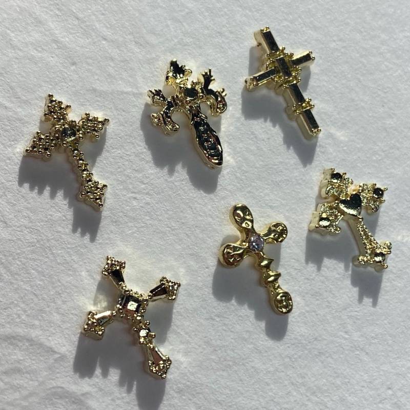 Kreuz Nail Charms von Etsy - Cosi17