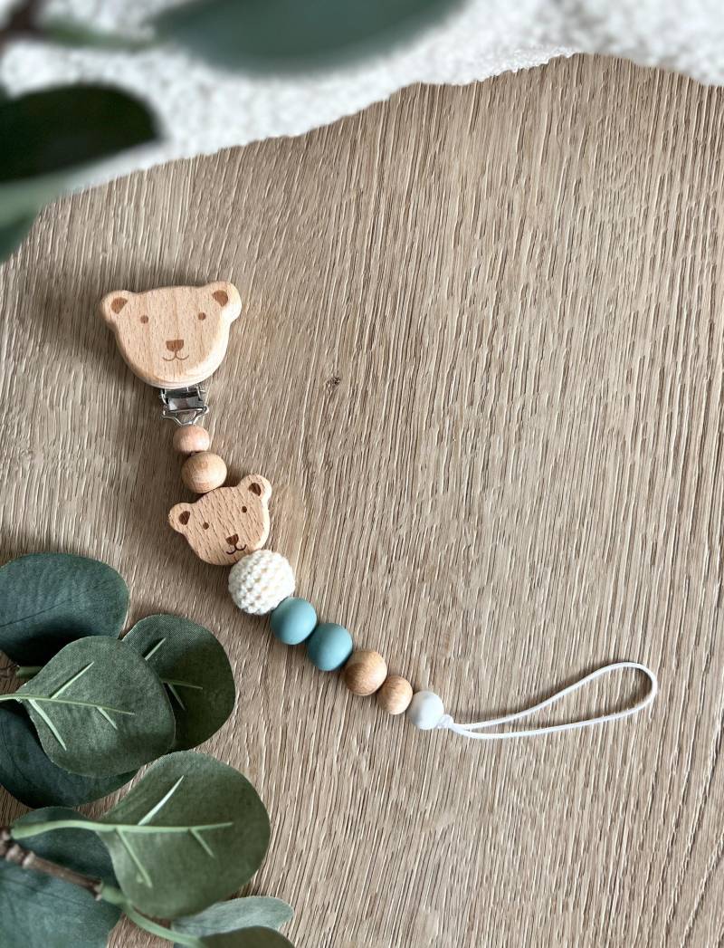 Schnullerkette Baby, Holzperlen Mit Holz Bär, Grau/Beige Häkelperlen, Geschenk Zur Geburt, Tier Anhänger von Etsy - CosyHavenDE