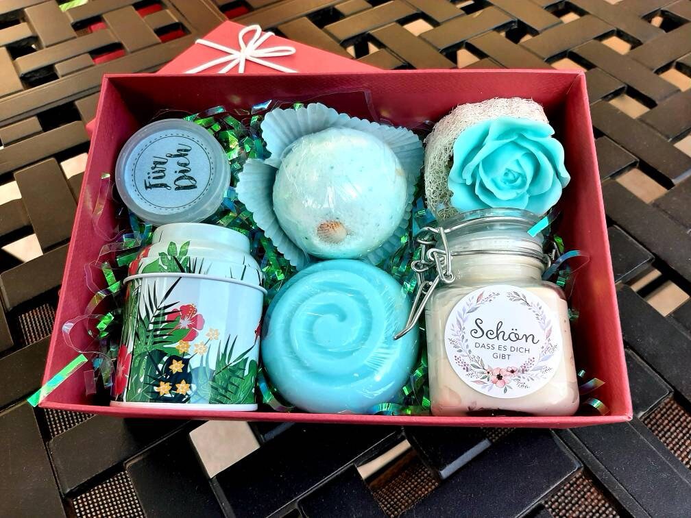 Geschenkbox Zum Geburtstag Für Frauen, Beautyartikel in 5 Düften, Weihnachtsgeschenk, Mutter Nach Geburt Spa Relaxbox, Wohlfühlset von Etsy - CreativesoapsKunst