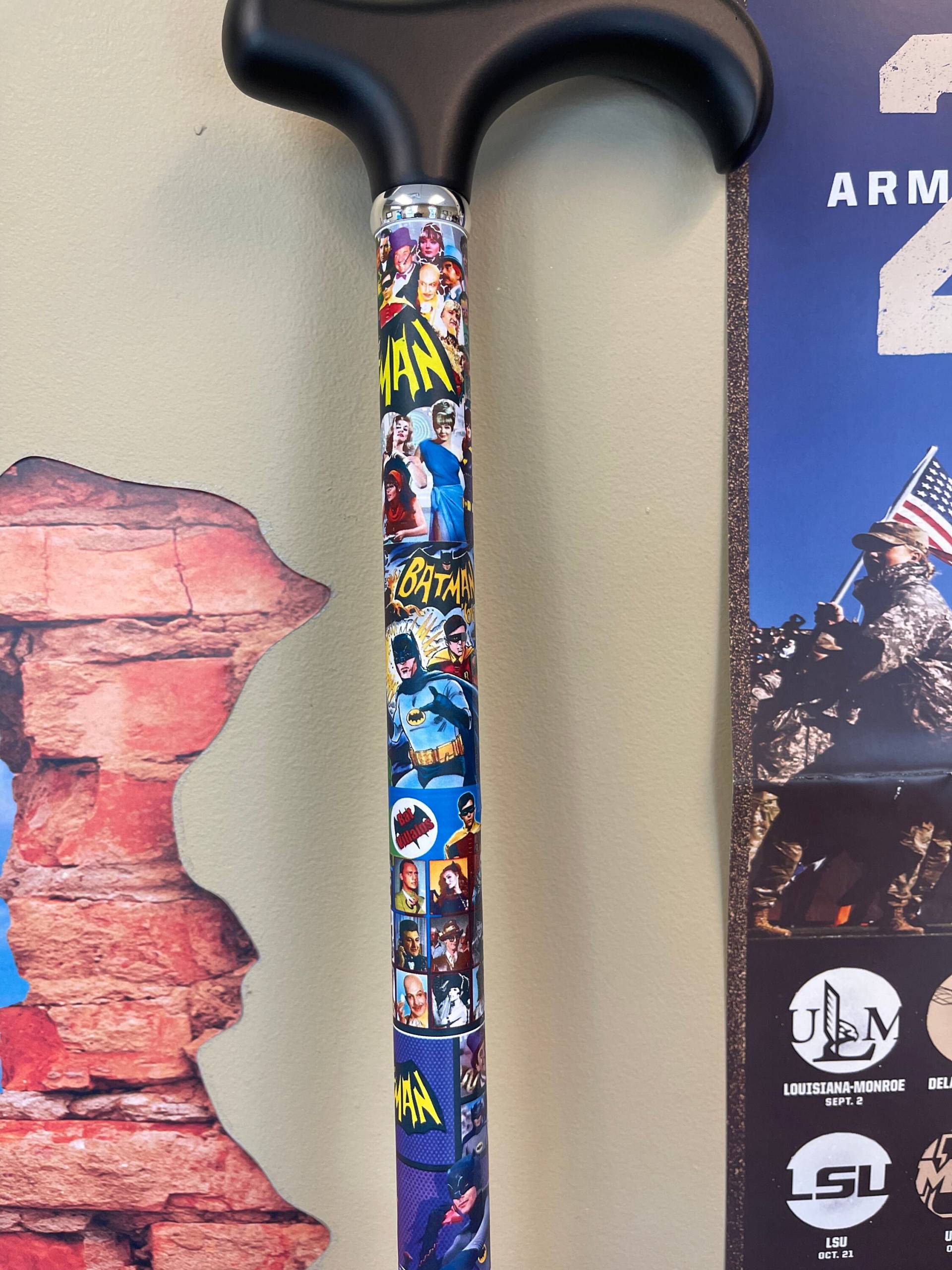 Custom Comic Gehstock Personalisiertes Fotodesign, Verstellbarer Aluminiumstock Custom Comic Gehstock Personalisiertes Fotodesign, Verstellbarer Aluminiumstock von Etsy - CustomCanesByKirk