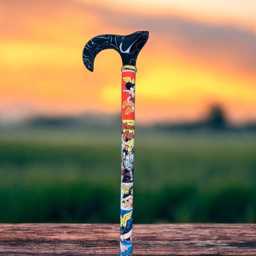 Ww Comic Custom Gehstock Verstellbarer Aluminium Derby Cane Ww Comic Custom Gehstock Verstellbarer Aluminium Derby Cane von Etsy - CustomCanesByKirk